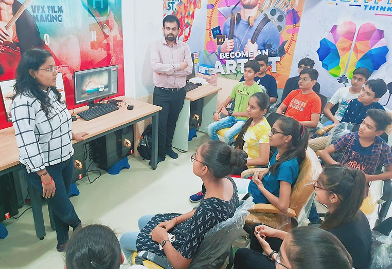 ORGANIZES EVENTS | STUDENT FESTIVALS